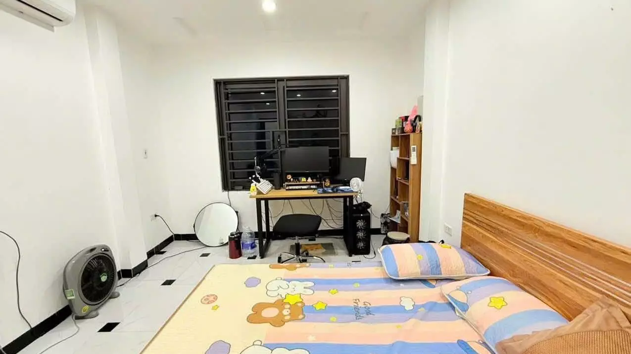 Nam Tu Liem