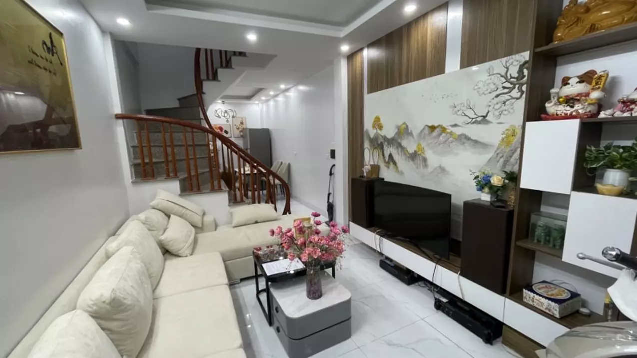 Hoang Mai