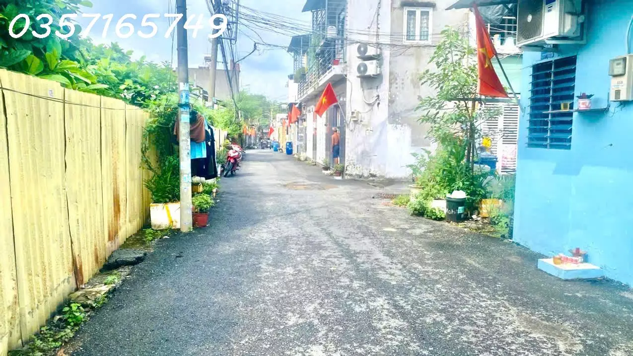 District 8