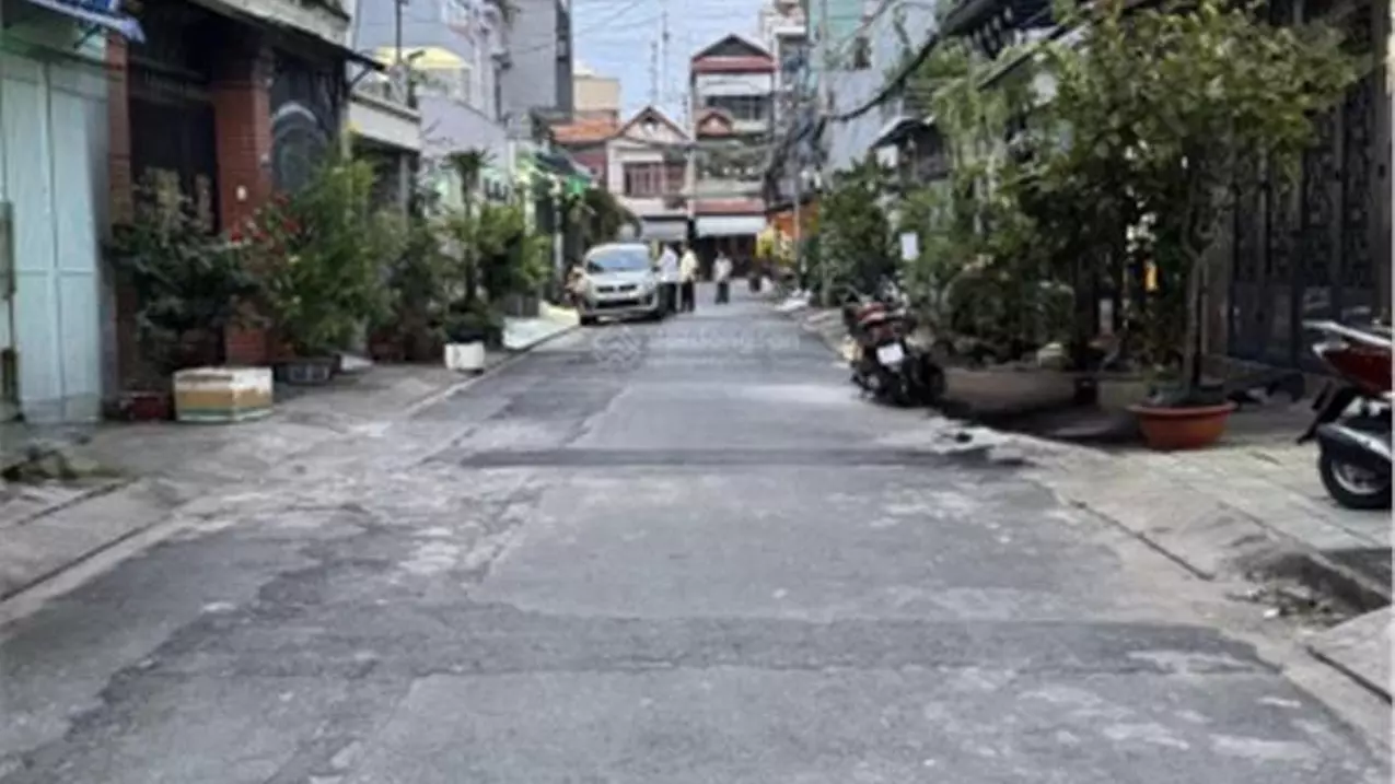 Tan Phu