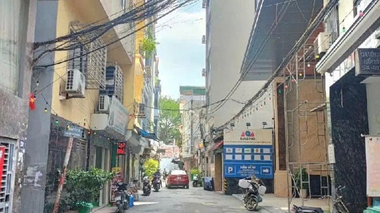 Nam Tu Liem