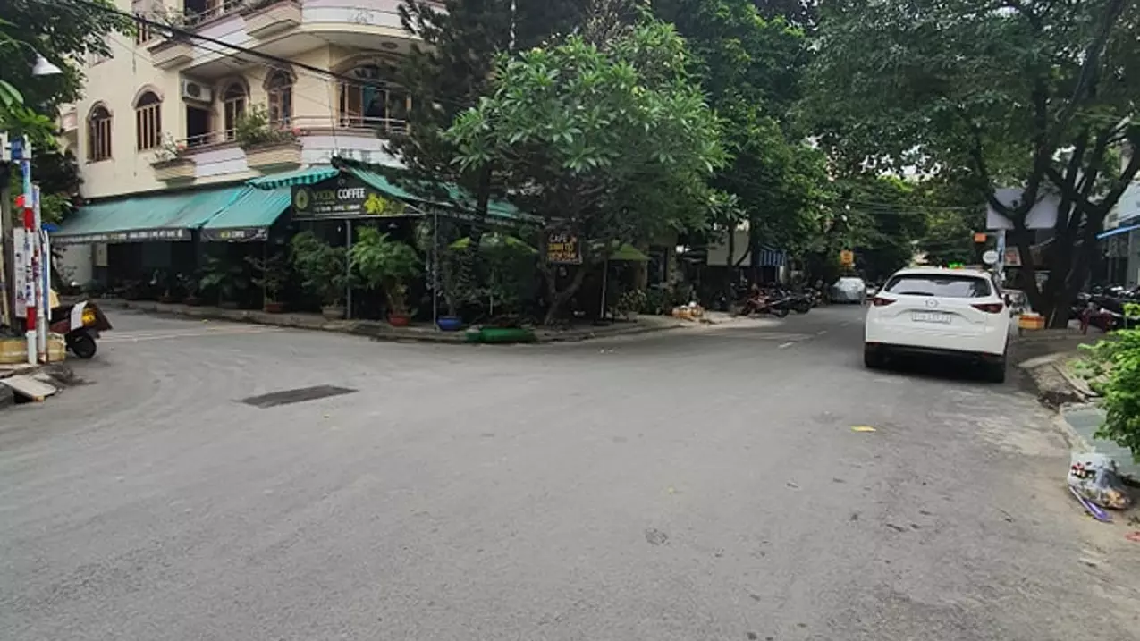 Tan Phu