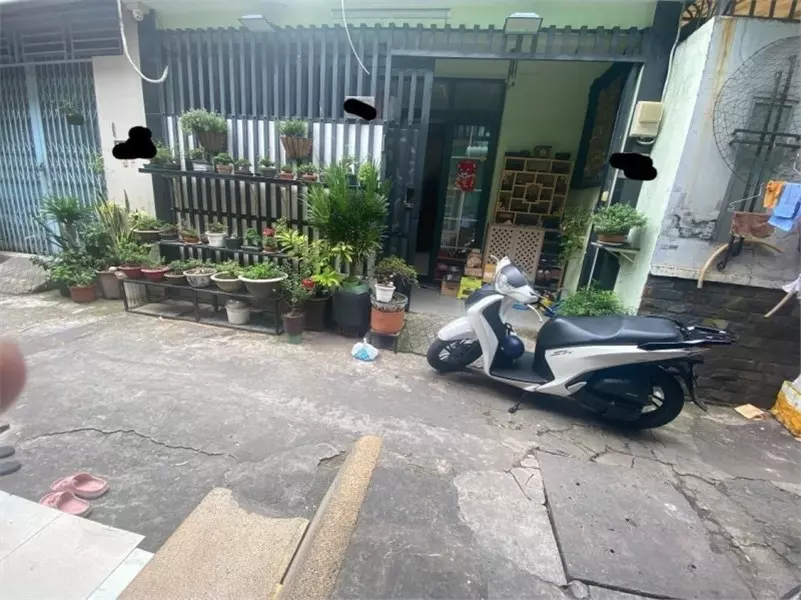 Tan Phu