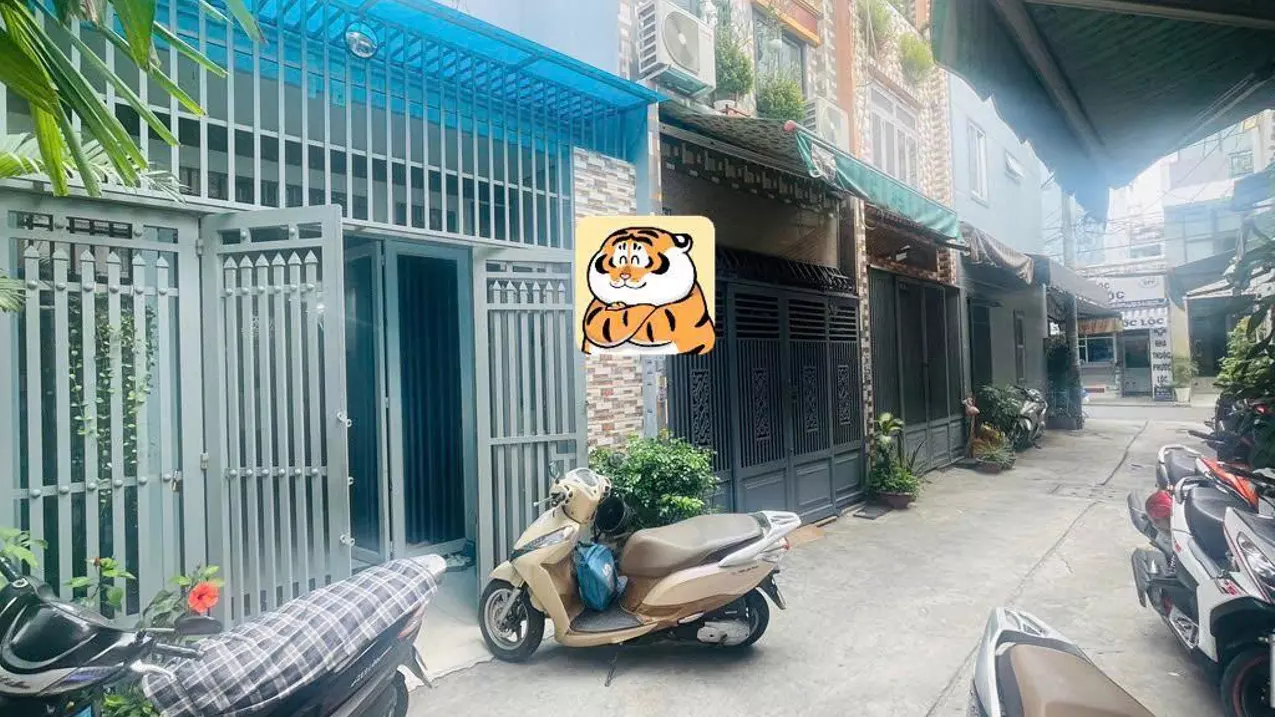 Tan Phu