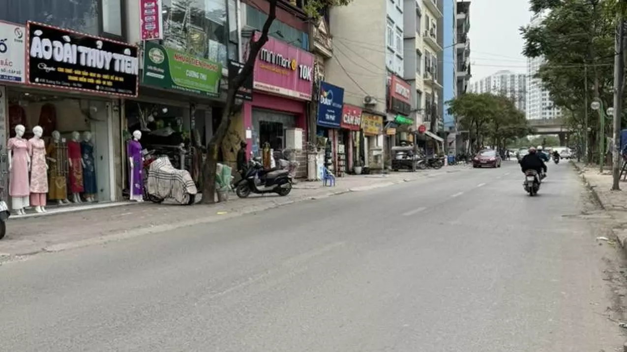 Ha Dong