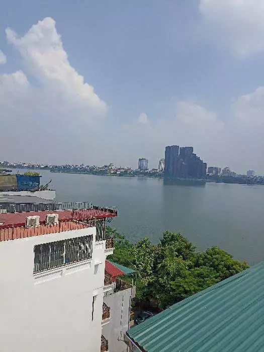 Tay Ho
