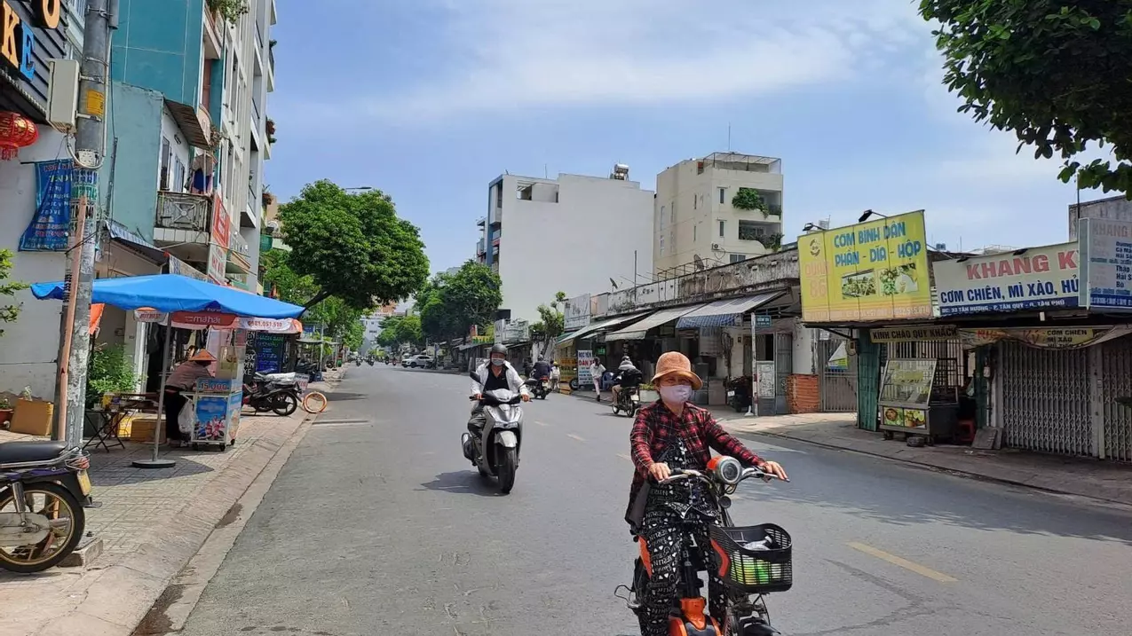 Tan Phu