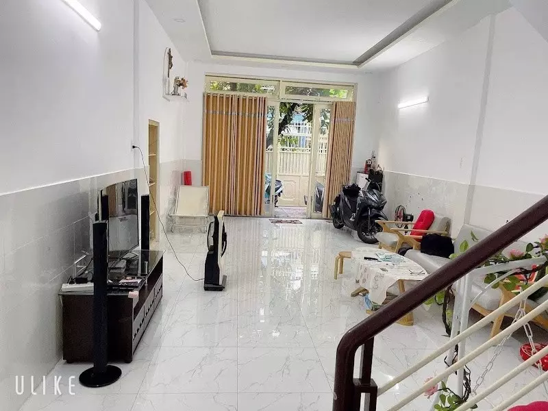 Tan Phu