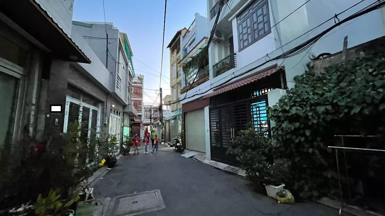 Tan Phu