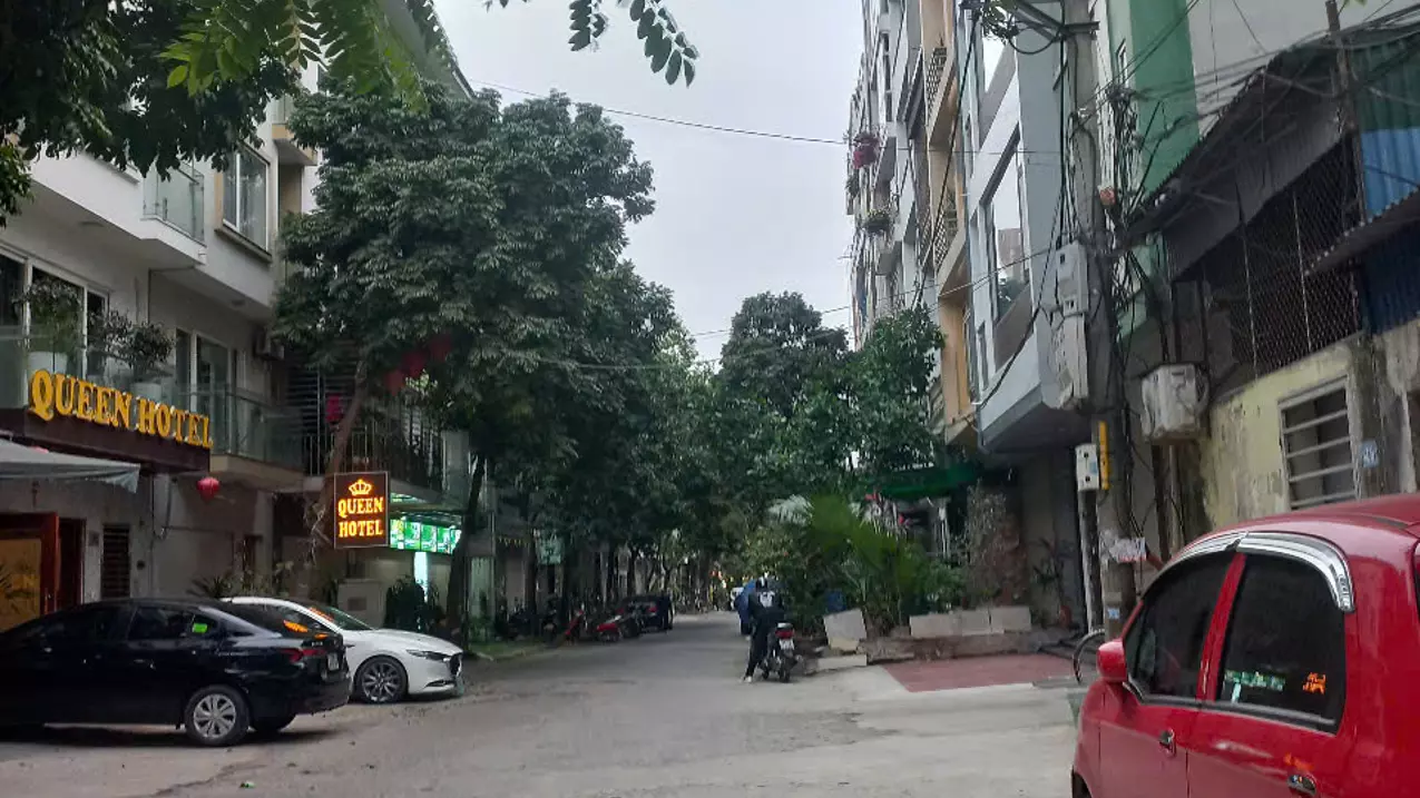 Ha Dong