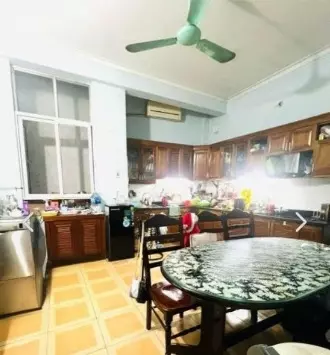 Nam Tu Liem