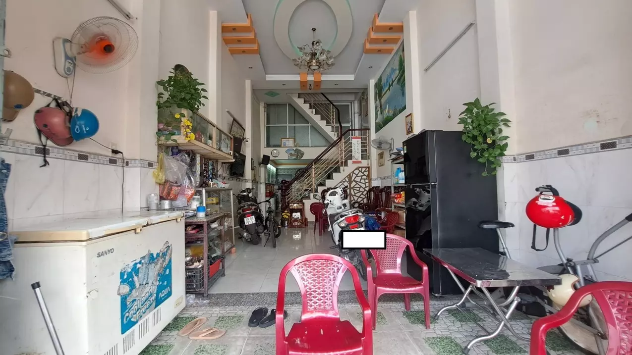 Tan Phu
