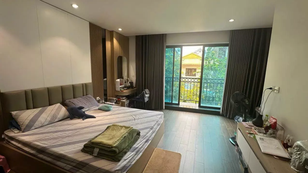 Nam Tu Liem