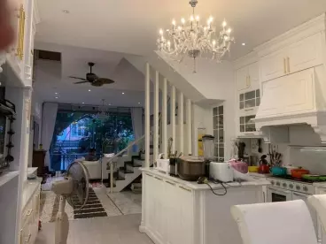 Hoang Mai