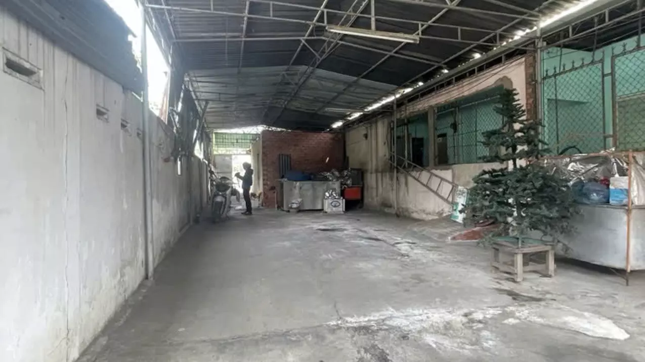 sale residential warehouse, area 1050 (30x35). front of national highway 1a, binh tan. super light location. 2x