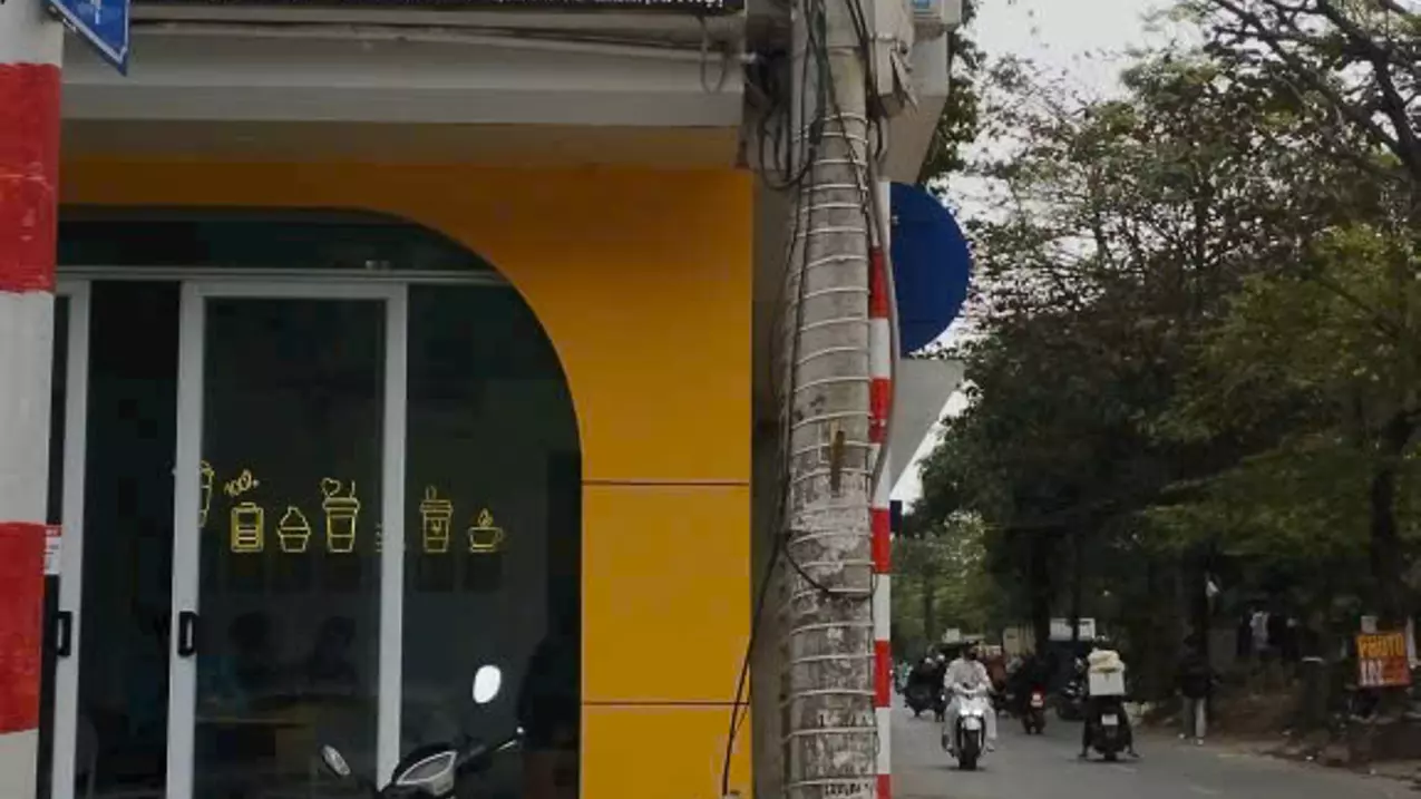 Nam Tu Liem