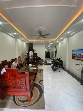 Hong Bang