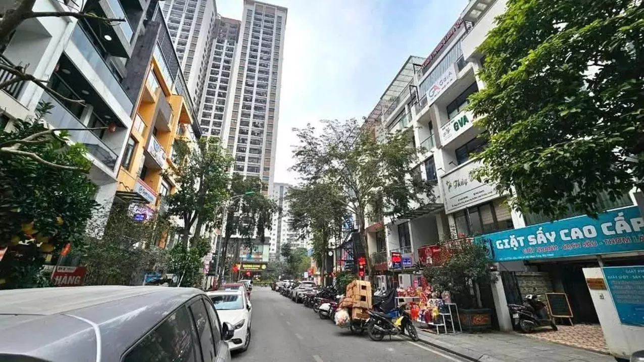 Nam Tu Liem
