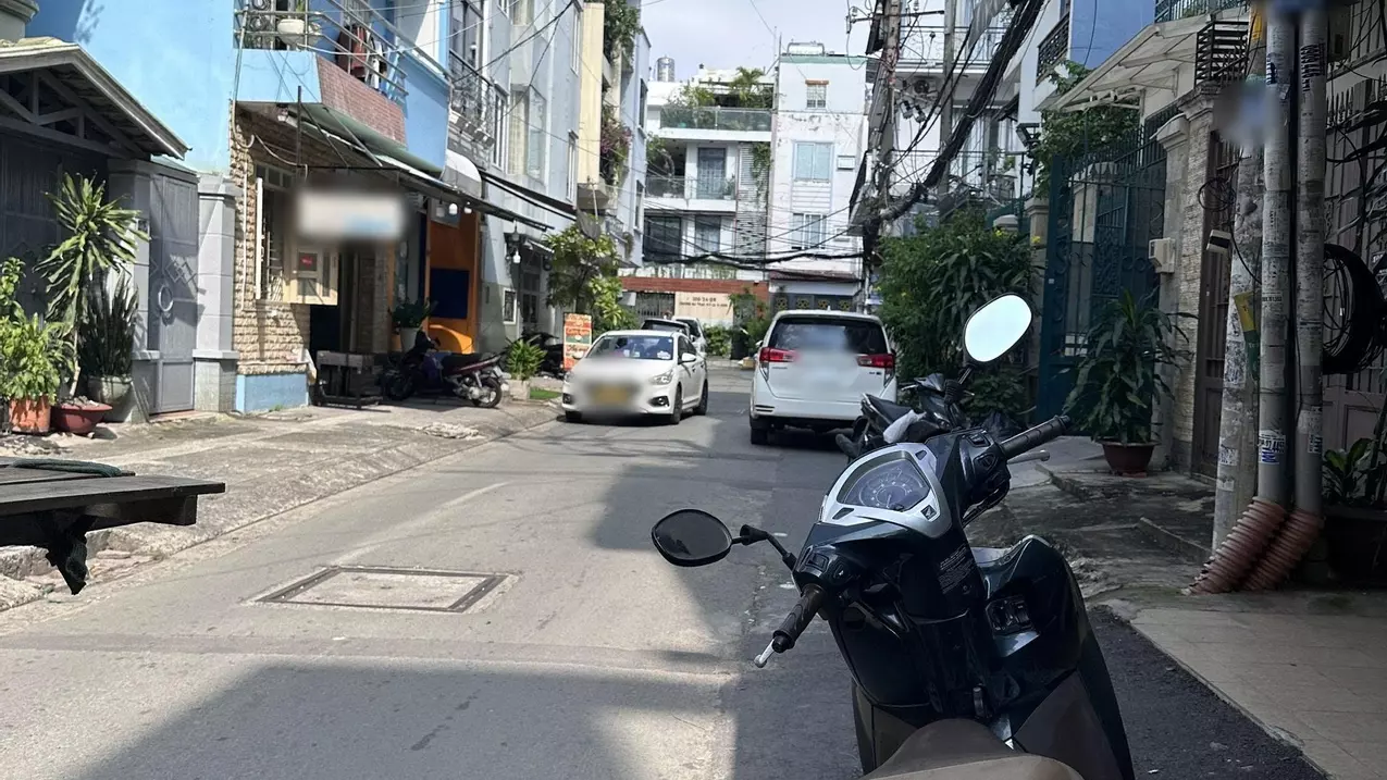 selling land with two fronts of private red book villa area 6x12m duong ba trac, chanh hung ward (ward 1q8)