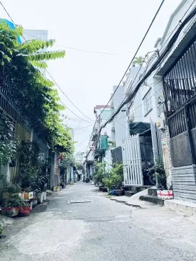 Tan Phu