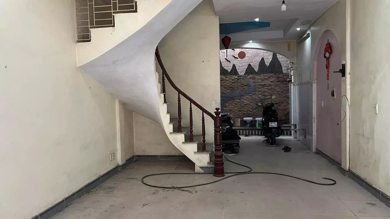 Hoang Mai