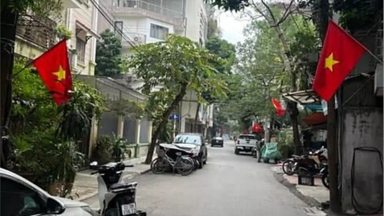 Nam Tu Liem