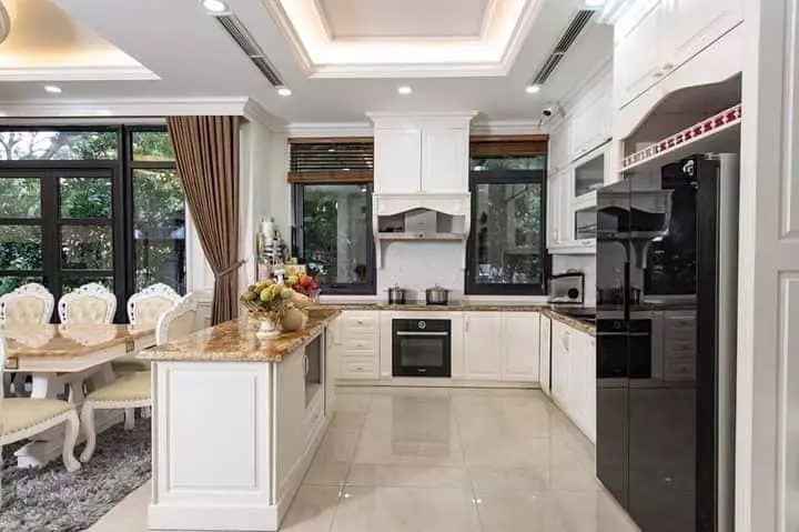 Nam Tu Liem