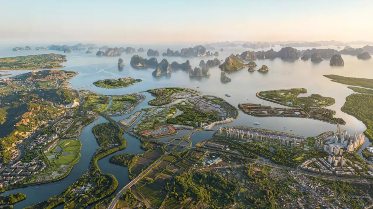 Ha Long