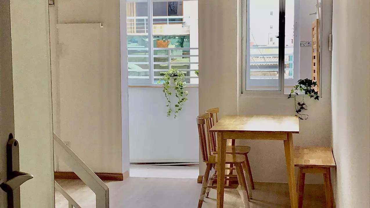 2 bedroom apartment, 30m², golden location vo van tan - district 3, only 2 billion!
