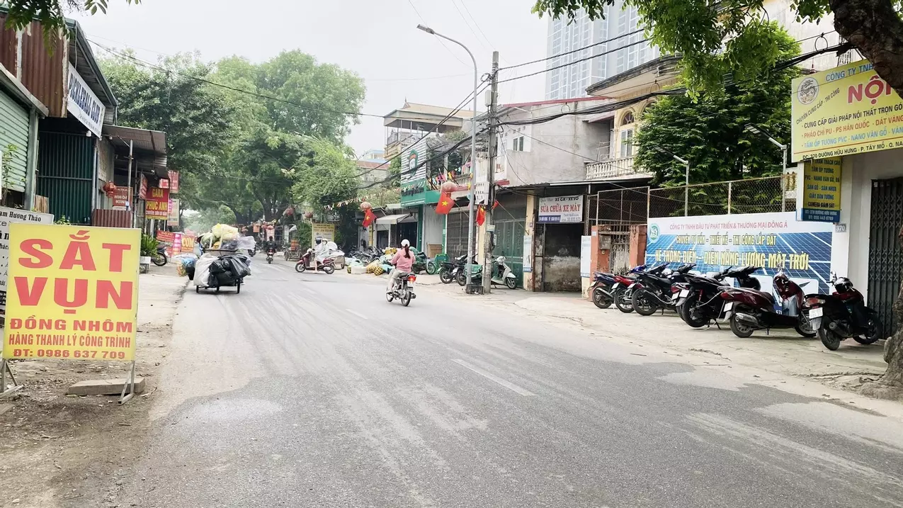 Nam Tu Liem