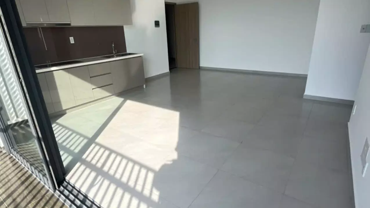 95m2 - estimated price 5.7 billion - corner apartment with pink book, 3 bedrooms, 3 bathrooms, eastmark district 9