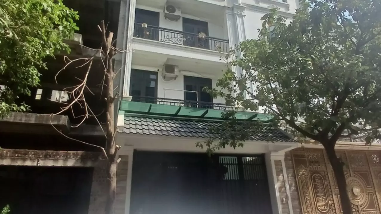 Ha Dong