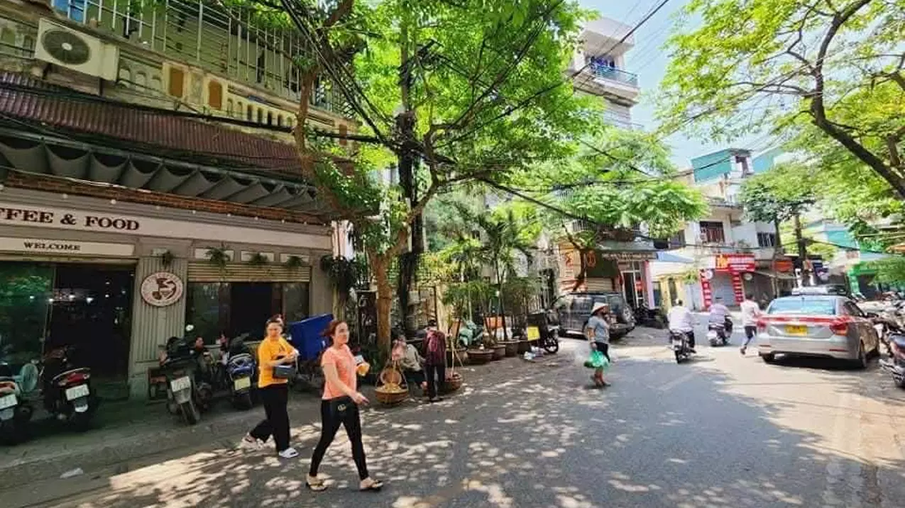 Hoan Kiem