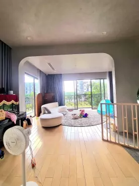 Hoang Mai