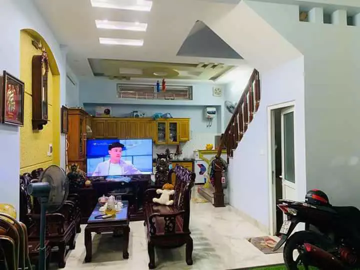 Hoang Mai