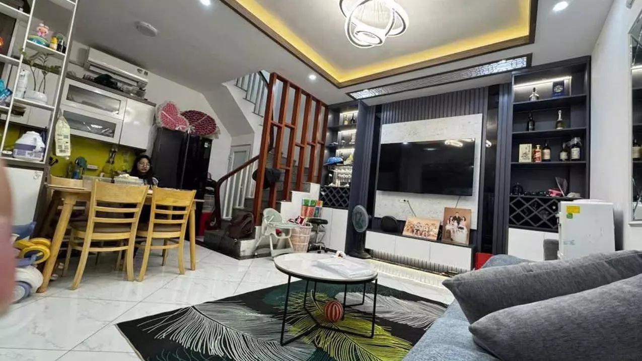 Hoang Mai