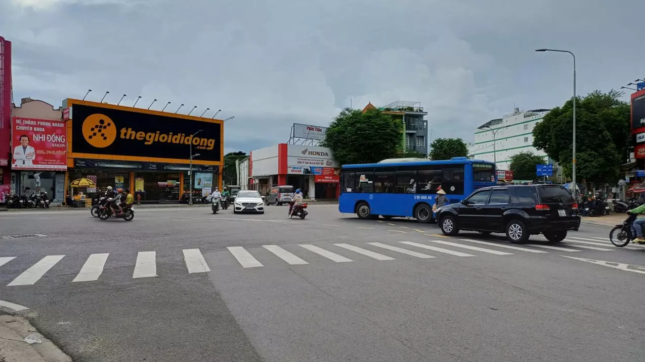 Tan Phu