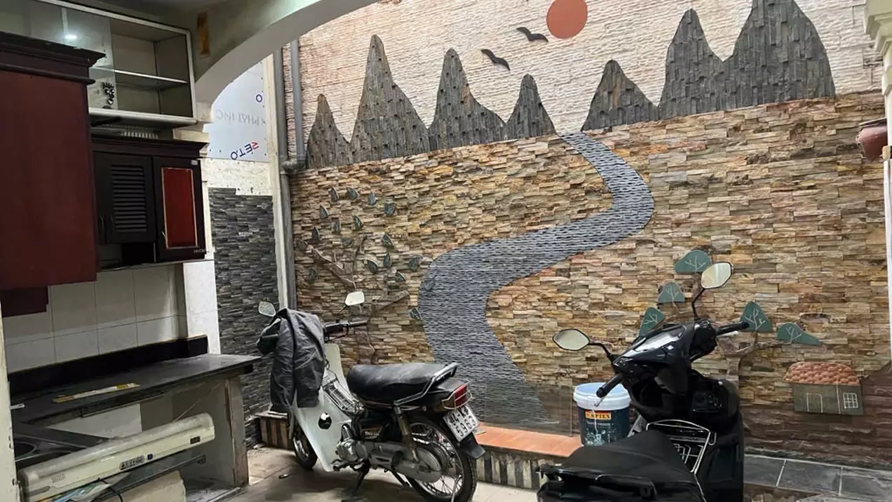 Hoang Mai