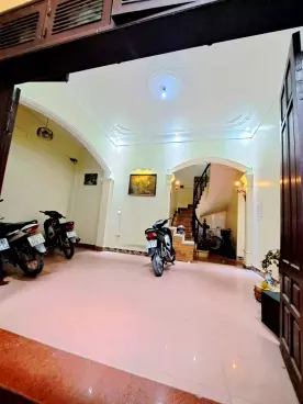 Hoang Mai