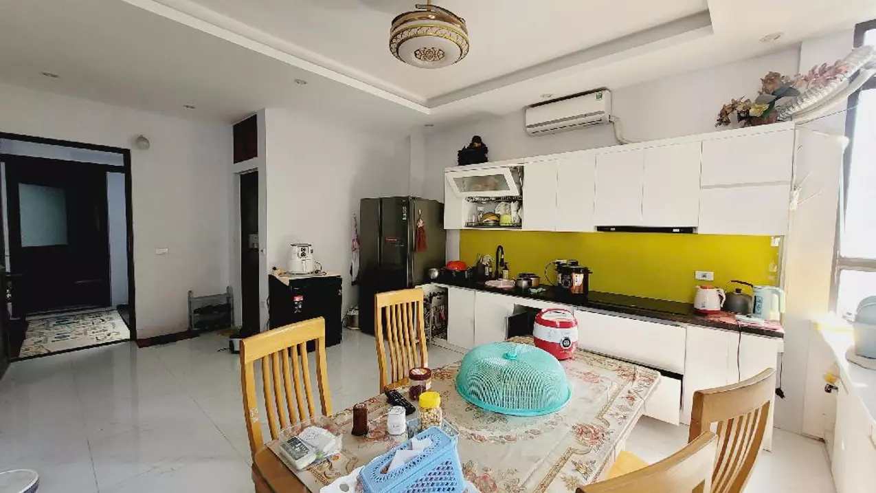 Hoang Mai