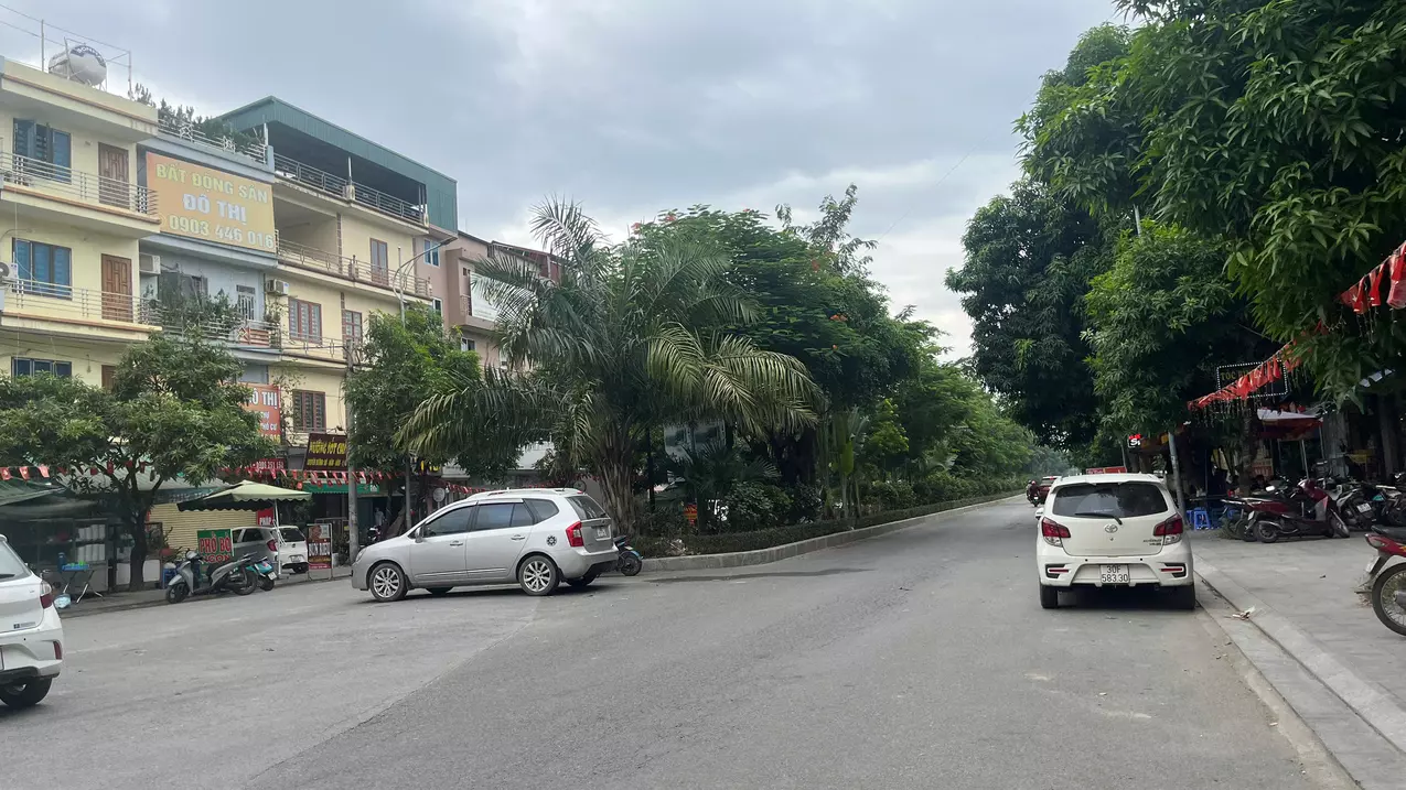 Ha Dong