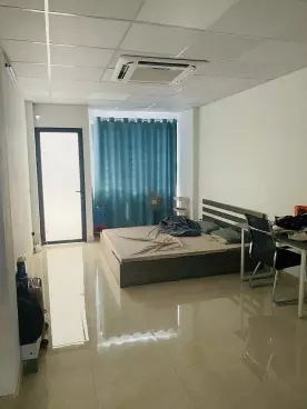 Nam Tu Liem