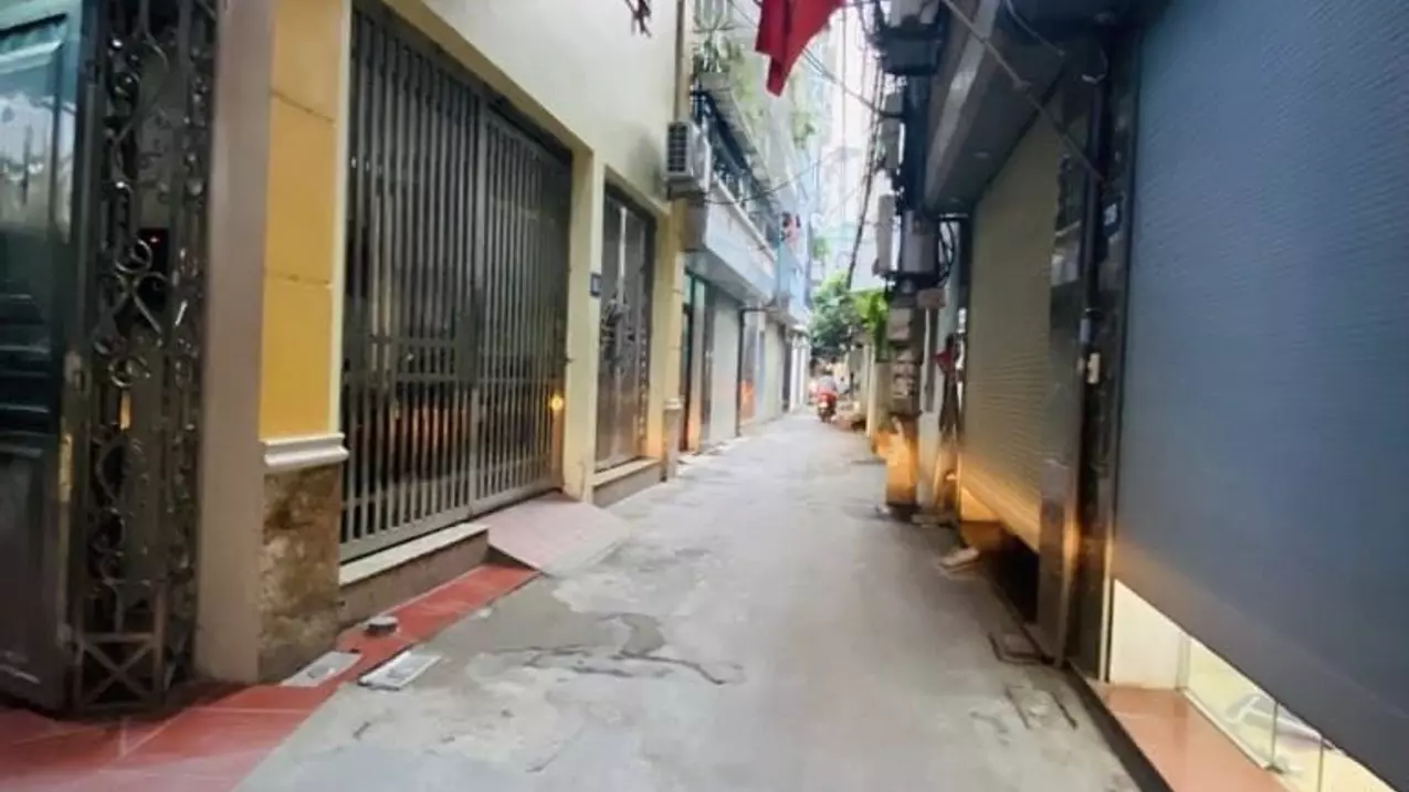 Nam Tu Liem