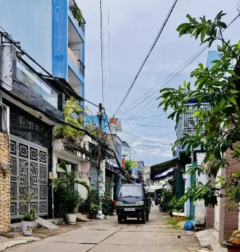 Tan Phu