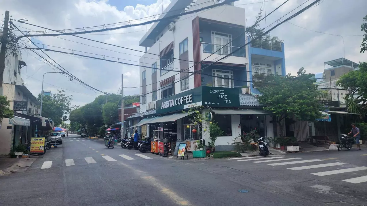 Tan Phu