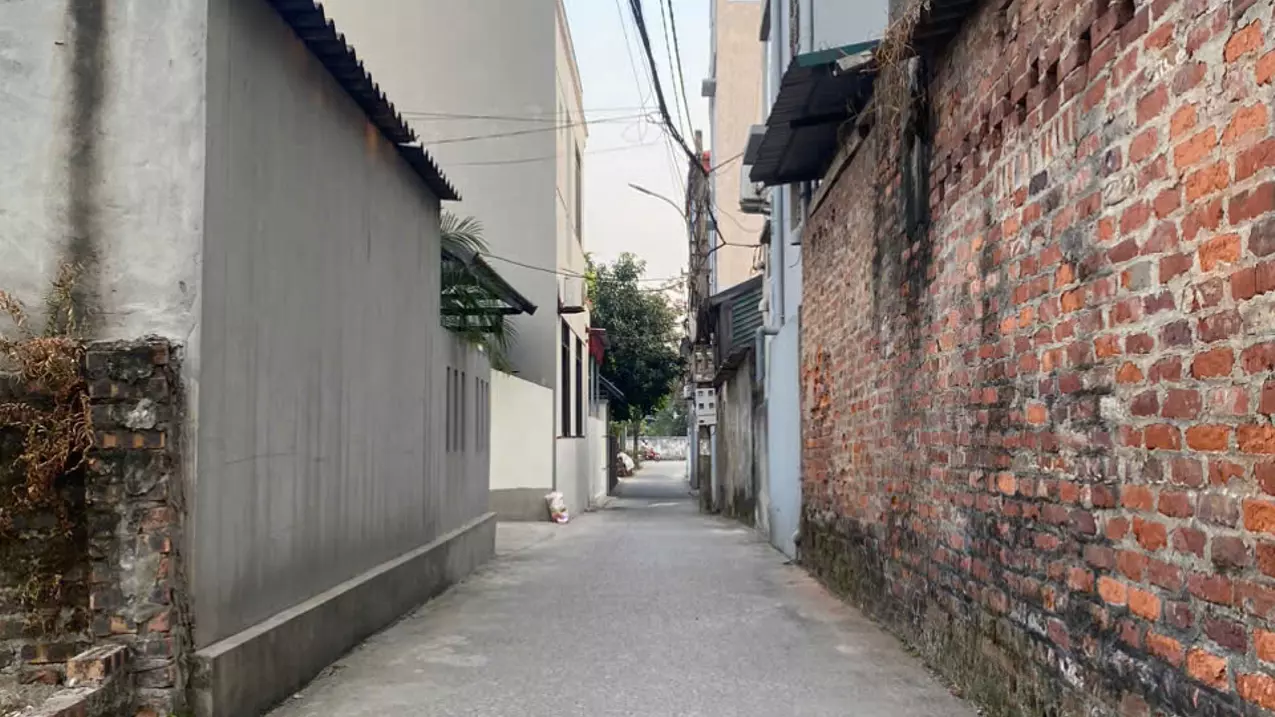 land for sale uy no, dong anh, hanoi, 45m2, mt 4.32m. price 3,015 billion.