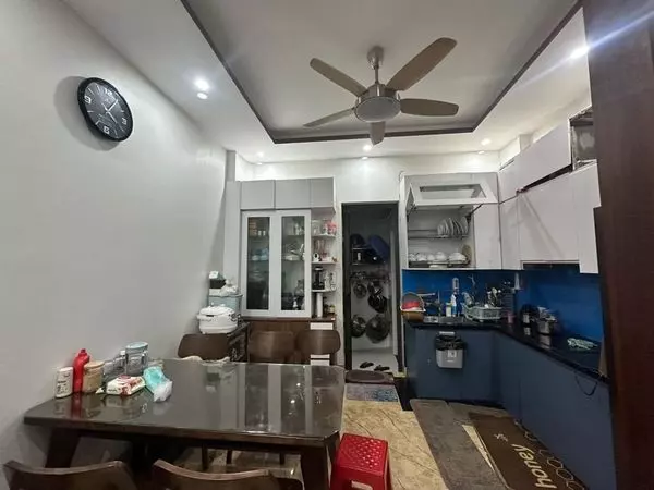 Nam Tu Liem