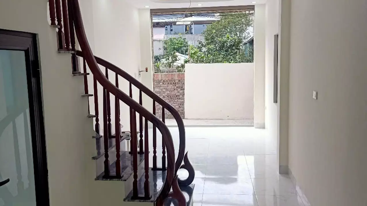 Nam Tu Liem