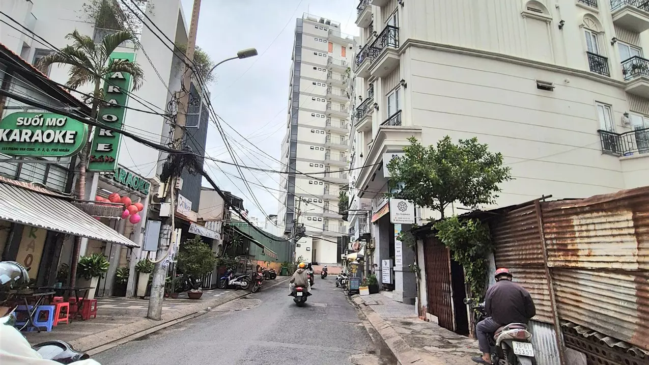 Phu Nhuan