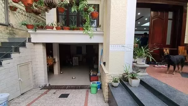 Nam Tu Liem